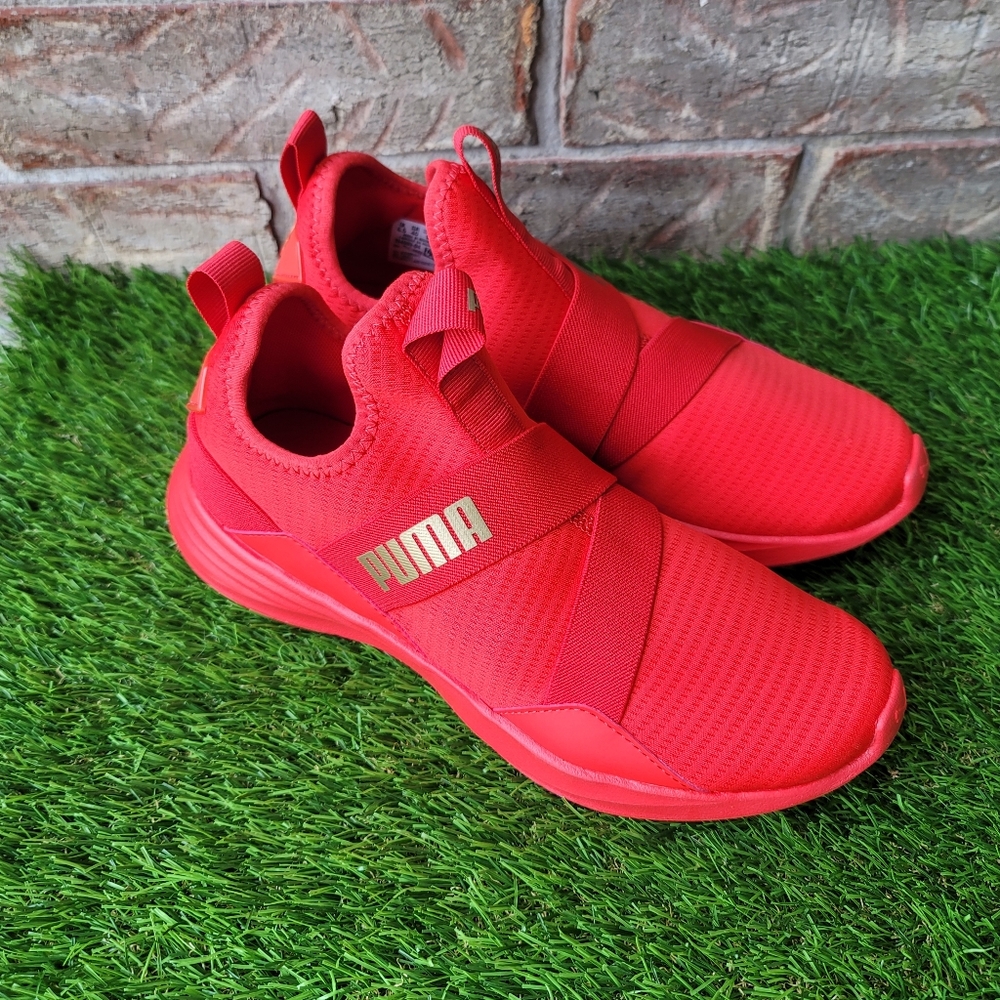 Puma Radiate high risk red womens shoe size 9